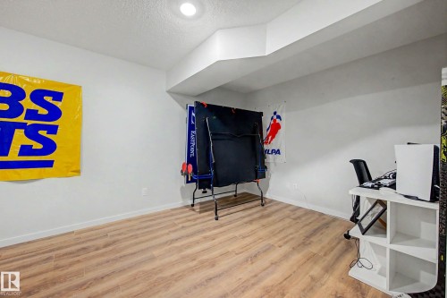 2451 Kelly Circle, Edmonton, AB 