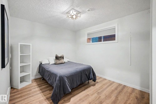 2451 Kelly Circle, Edmonton, AB 