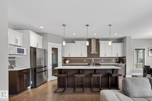 3411 Abbott Way, Edmonton, AB - Indoor Photo Showing Other Room