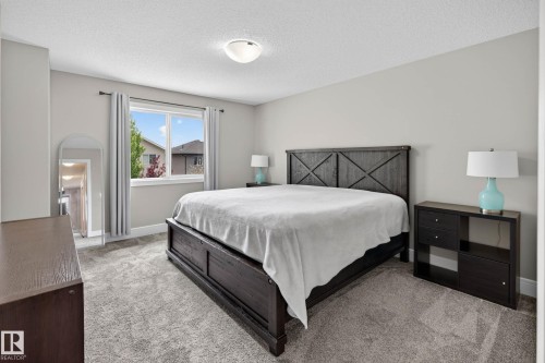 3411 Abbott Way, Edmonton, AB - Indoor Photo Showing Bedroom