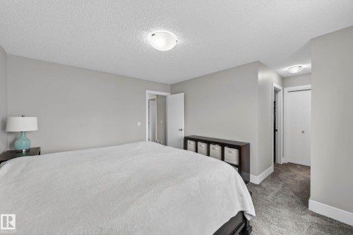 3411 Abbott Way, Edmonton, AB - Indoor Photo Showing Bedroom