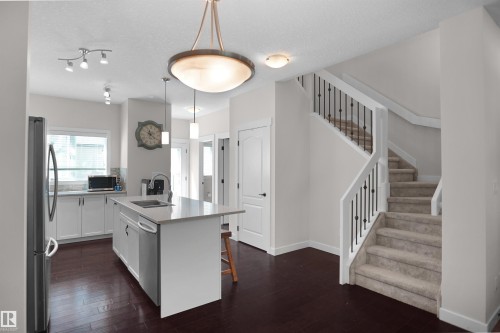 181 Hawks Ridge Boulevard, Edmonton, AB 