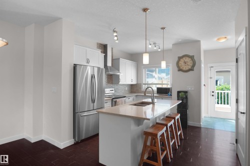 181 Hawks Ridge Boulevard, Edmonton, AB 