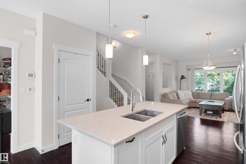 181 Hawks Ridge Boulevard, Edmonton, AB 