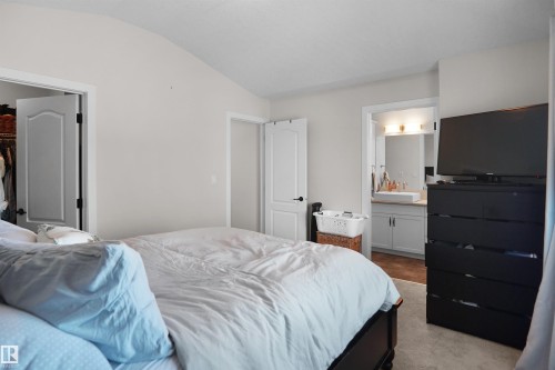 181 Hawks Ridge Boulevard, Edmonton, AB 