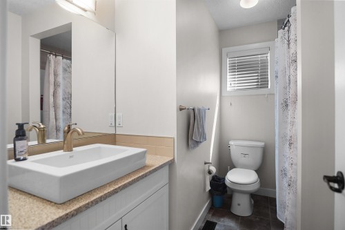 181 Hawks Ridge Boulevard, Edmonton, AB 