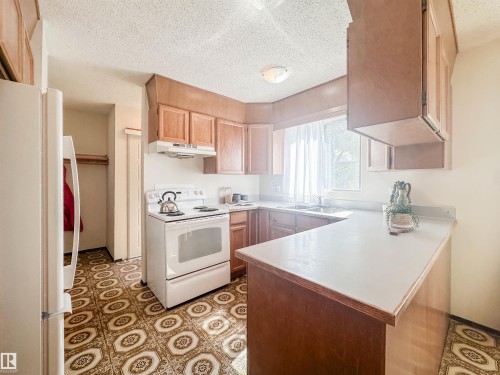 1 Forest Drive, St. Albert, AB 