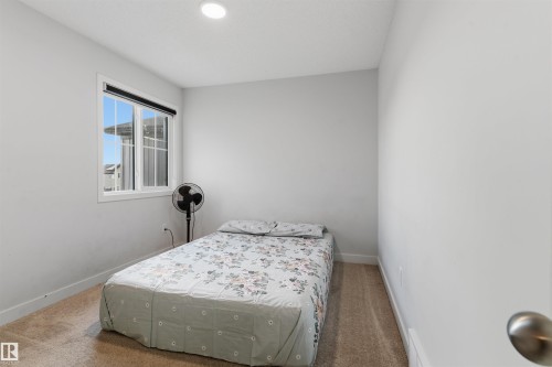22614 99A Avenue, Edmonton, AB - Indoor Photo Showing Bedroom