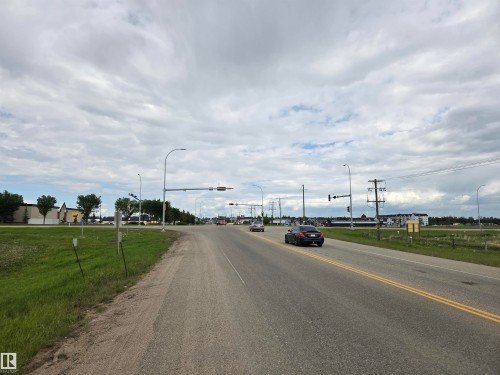 Image quality insufficient for description - 24209 Hwy 625, Beaumont, AB 