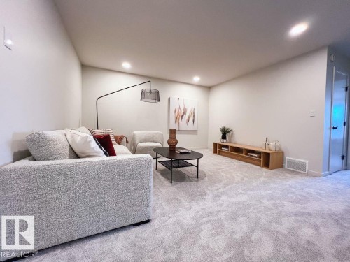 1564 Keswick Drive, Edmonton, AB 