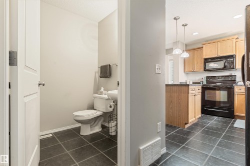 8774 Stein Lane, Edmonton, AB 