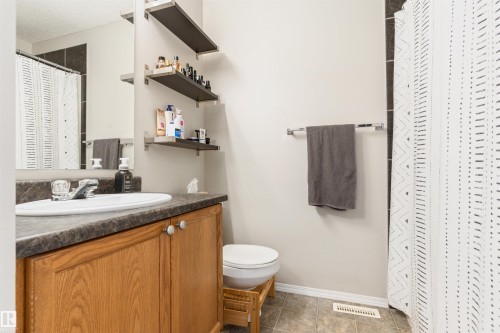 8774 Stein Lane, Edmonton, AB 