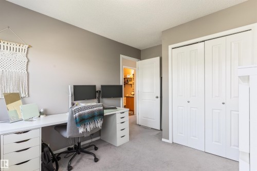 8774 Stein Lane, Edmonton, AB 