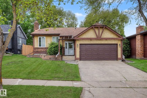 5 WILLOWBROOK Crescent  St. Albert, AB T8N 3H9