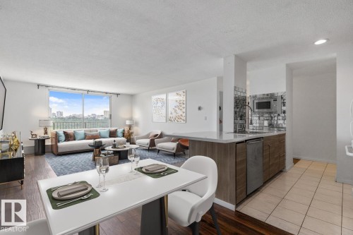 205 11307 99 Avenue, Edmonton, AB 