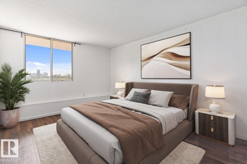 205 11307 99 Avenue, Edmonton, AB 