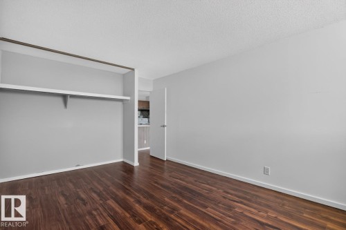 205 11307 99 Avenue, Edmonton, AB 
