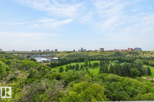 205 11307 99 Avenue, Edmonton, AB 