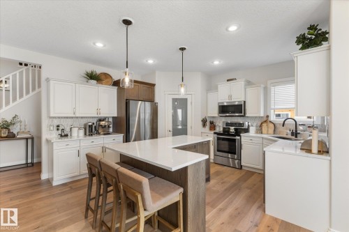10 Willowdale Place, Stony Plain, AB 