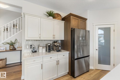 10 Willowdale Place, Stony Plain, AB 