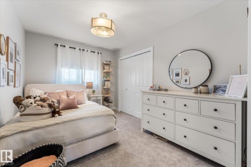 10 Willowdale Place, Stony Plain, AB 