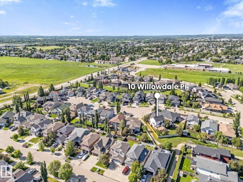10 Willowdale Place, Stony Plain, AB 