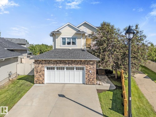 10 Willowdale Place, Stony Plain, AB 