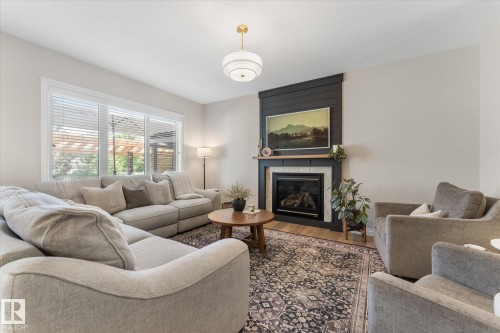 10 Willowdale Place, Stony Plain, AB 
