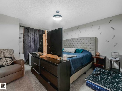2816 26 Street, Edmonton, AB - Indoor Photo Showing Bedroom