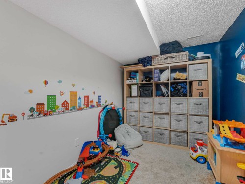 2816 26 Street, Edmonton, AB - Indoor