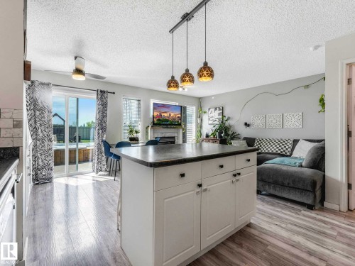 2816 26 Street, Edmonton, AB - Indoor