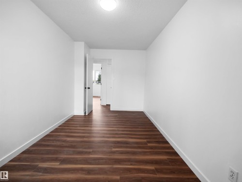 221 11421 34 Street, Edmonton, AB 