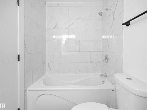 221 11421 34 Street, Edmonton, AB 
