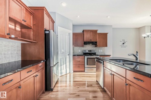 20815 55 Avenue, Edmonton, AB 