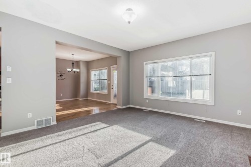 20815 55 Avenue, Edmonton, AB 