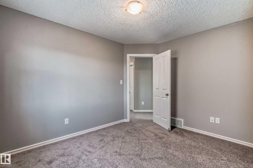20815 55 Avenue, Edmonton, AB 