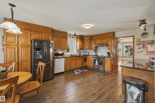 16315 99 Street, Edmonton, AB 