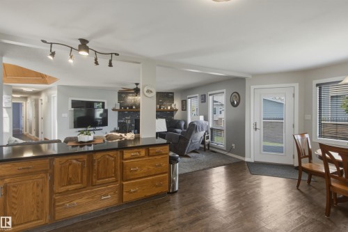 16315 99 Street, Edmonton, AB 