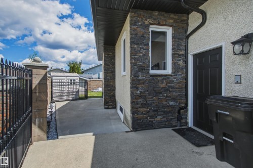 16315 99 Street, Edmonton, AB 