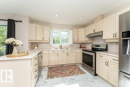 17610 96 Avenue, Edmonton, AB 