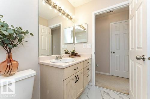 17610 96 Avenue, Edmonton, AB 