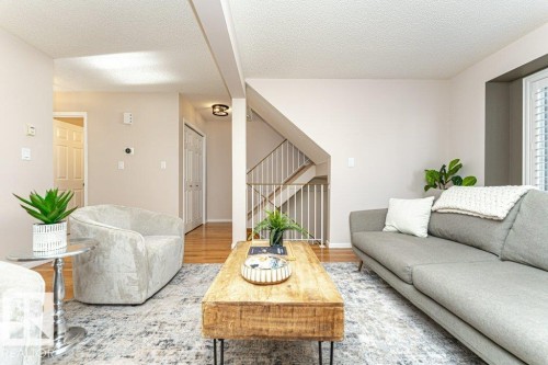 17610 96 Avenue, Edmonton, AB 