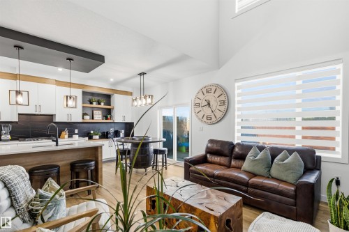 Living room - 7 Tenor Link, Spruce Grove, AB 