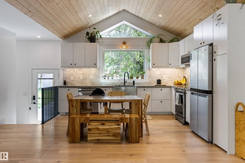 12 Belmont Drive, St. Albert, AB 