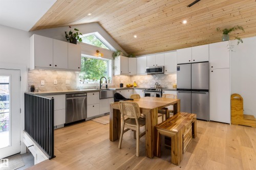 12 Belmont Drive, St. Albert, AB 