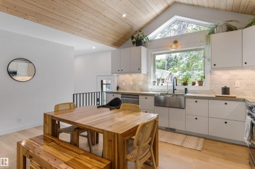12 Belmont Drive, St. Albert, AB 
