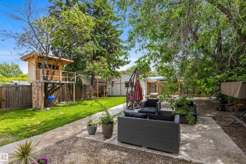 12 Belmont Drive, St. Albert, AB 
