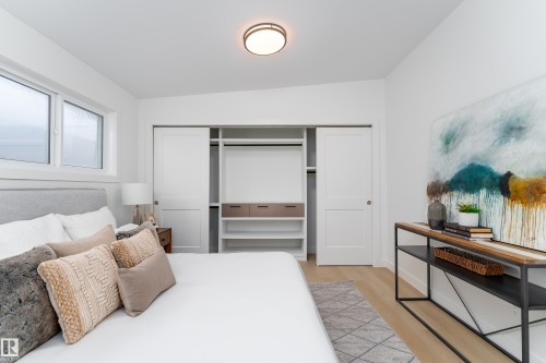 8728 72 Street, Edmonton, AB - Indoor Photo Showing Bedroom