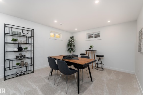 8728 72 Street, Edmonton, AB - Indoor