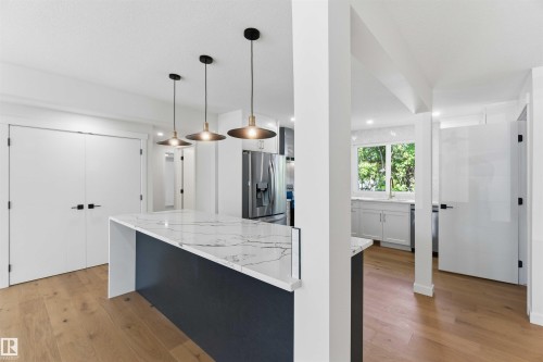 19 Greenbrier Crescent, St. Albert, AB 